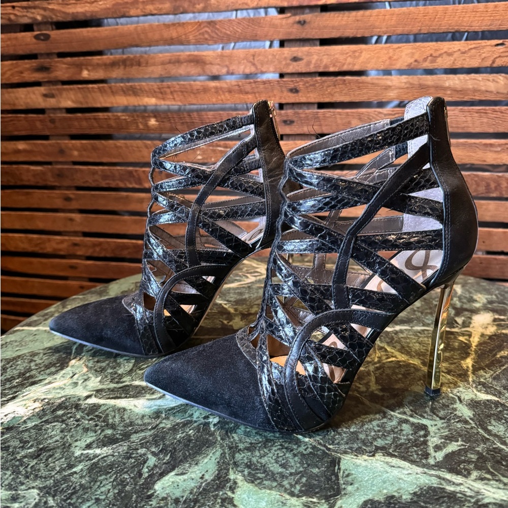 Elegant Black Strappy Heels